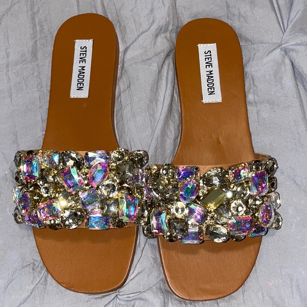 Steve Madden slides